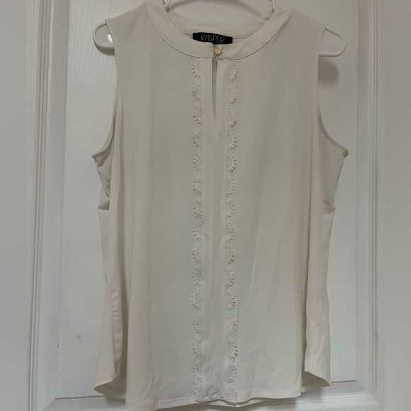 White Blouse - Picture 1 of 2